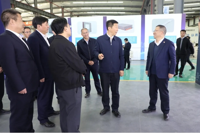 陜西省委常委、延安市委...